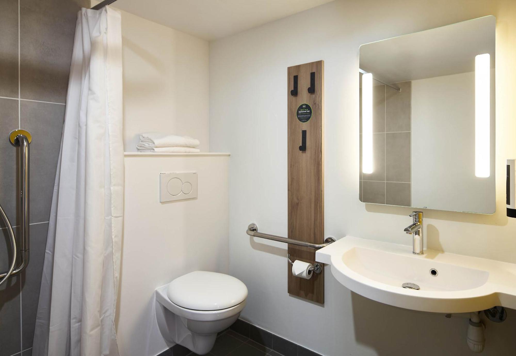 B&B Hotel Bois D'Arcy Saint Quentin En Yvelines Exteriör bild